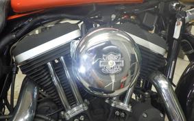 HARLEY XL883R 2005
