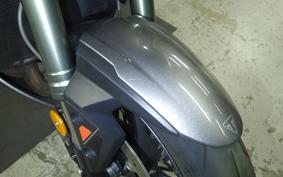 TRIUMPH STREET TRIPLE RS 2023