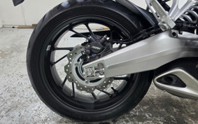 HONDA CB650F 2015 RC83