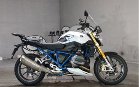 BMW R1200R 2018 0A04