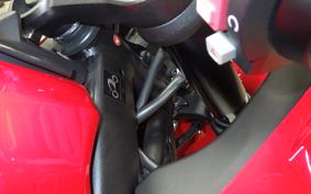 HONDA CBR650R E-Clutch 2025 RH17