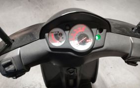 APRILIA SR125 STORM ..