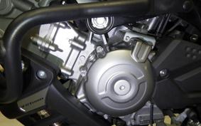 SUZUKI DL650 ( V-Strom 650 ) XTA 2021 C733A