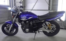 YAMAHA XJR400 R 2002 RH02J