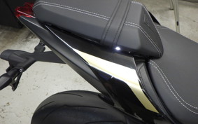 TRIUMPH STREET TRIPLE RS 2022