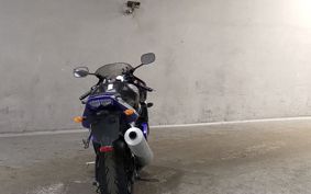 YAMAHA YZF-R6 2003 RJ05