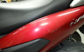 YAMAHA N-MAX SE86J