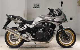 HONDA CB1300SB SUPER BOLDOR EP 2022 SC54
