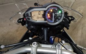 TRIUMPH TIGER 800 2013 TRE15B