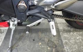 TRIUMPH STREET TRIPLE R 2015