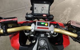 HONDA X-ADV 750 2017 RC95