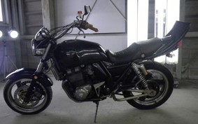 KAWASAKI ZRX-2 1996 ZR400E305527