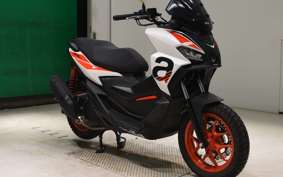 APRILIA SR GT200