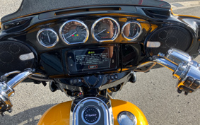 HARLEY FLHXSE CVO 2022 PXL