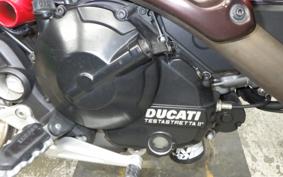 DUCATI HYPERMOTARD 820 2013