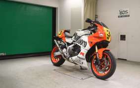 YAMAHA XSR900 GP 2025 RN96J