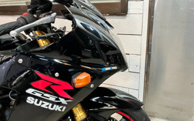 SUZUKI GSX-R1000 2004 BZ121