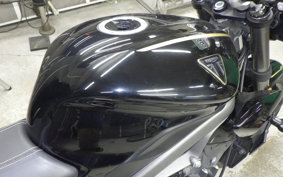 TRIUMPH STREET TRIPLE RS 2022