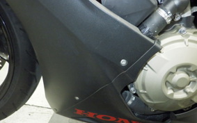 HONDA CBR1000RR GEN 3 2017 SC77