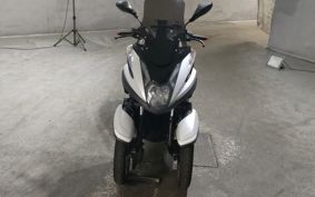 YAMAHA TRICITY 125 SE82J