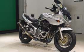 SUZUKI BANDIT 1200 S 2000 GV77A