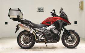 HONDA VFR800X 2015 RC80