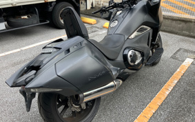 HONDA NM4 VULTUS -02 2015 RC82