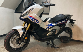 HONDA X-ADV 750 2026 RH21