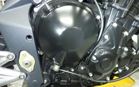 TRIUMPH STREET TRIPLE 2011