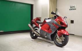 SUZUKI GSX-1300R HAYABUSA 2000