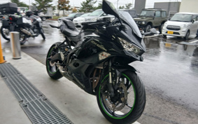 KAWASAKI Z400 2022 EX400L