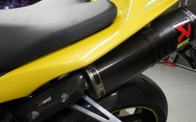 YAMAHA YZF-R1 2013