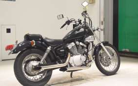 YAMAHA VIRAGO 250 2000 3DM