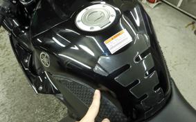 YAMAHA YZF-R1 2013