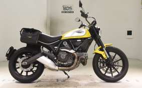 DUCATI SCRAMBLER ICON 2015