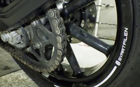 HUSQVARNA SVARTPILEN 250