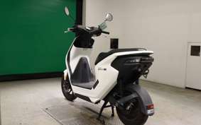 HONDA EM1 e: EF16