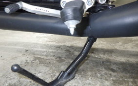 MOTO GUZZI V7 STONE 2023