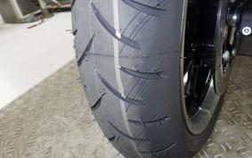 YAMAHA T-MAX 560 2026 SJ21J