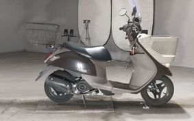 SUZUKI  LETS  BASKET  CA4AA