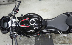 TRIUMPH STREET TRIPLE RS 2019
