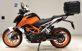 KTM 390 DUKE 2022