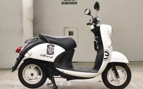 YAMAHA E-VINO SY11J
