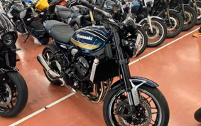 KAWASAKI Z900RS 2023 ZR900K