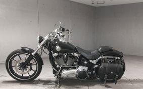 HARLEY FXSB BREAKOUT 2015 BF5
