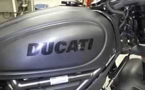 DUCATI SCRAMBLER ICON 2015