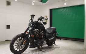 HARLEY XL883N 2013