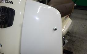 HONDA C50 SUPER CUB AA09