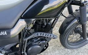 YAMAHA TW225 DG09J
