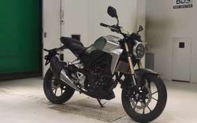 HONDA CB250RA 2016 MC52